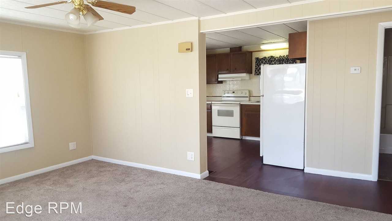 204 4th St Se - Photo 2 of 9