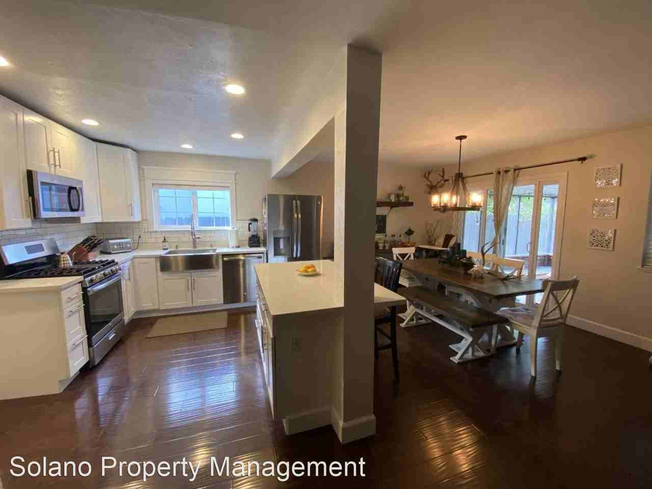 242 Jasmine St, Fairfield, CA 94533 - 4 bedroom House Rental - Zumper