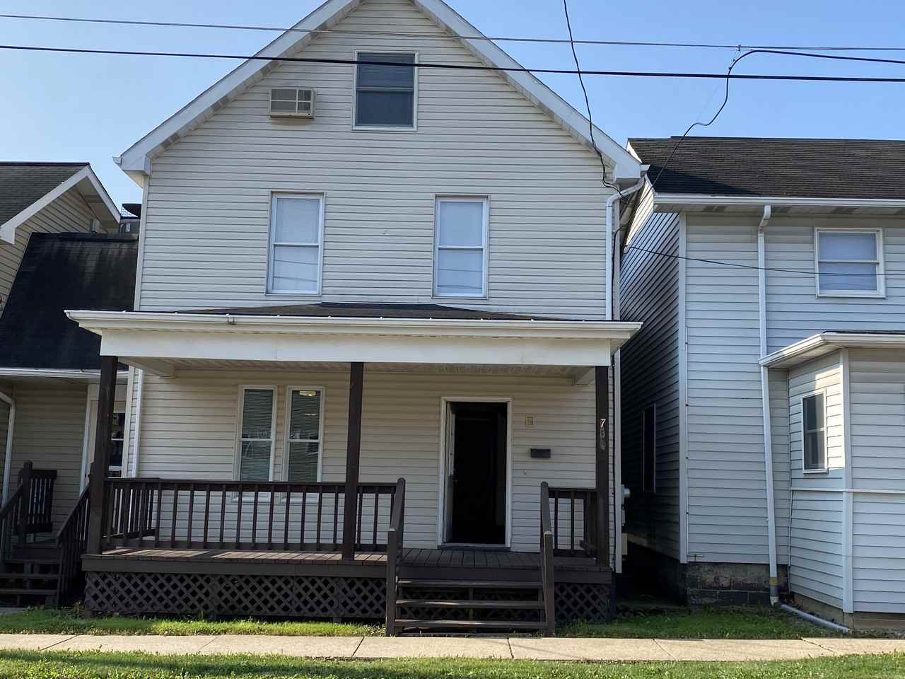 730 South St - Photo 2 of 18