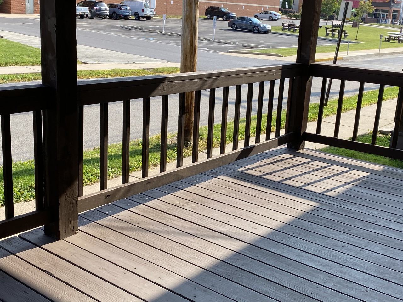 730 South St - Photo 4 of 18