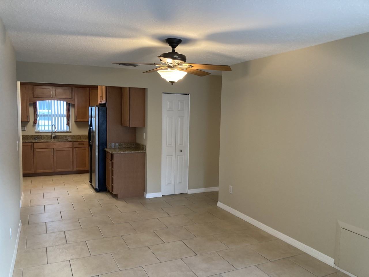 1319 35th St N - Photo 5 of 16