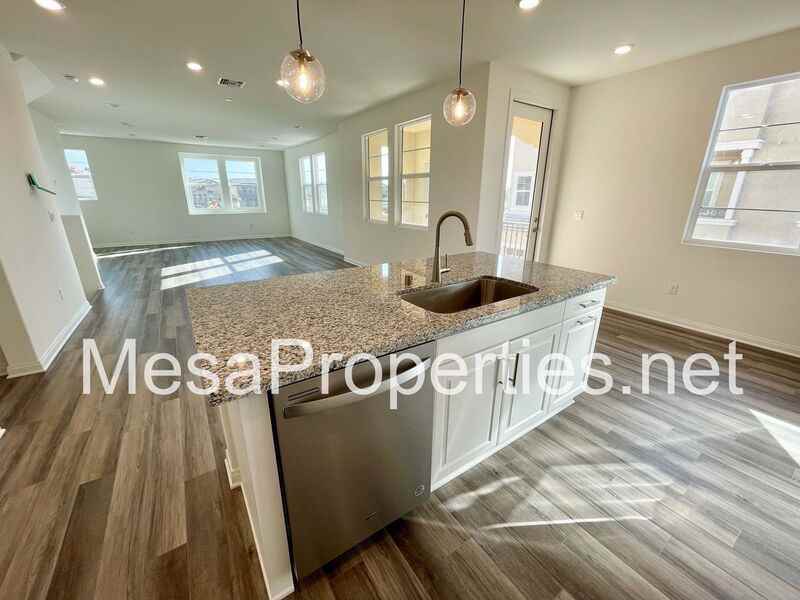 1709 Cedar Tree Pl - Photo 3 of 24