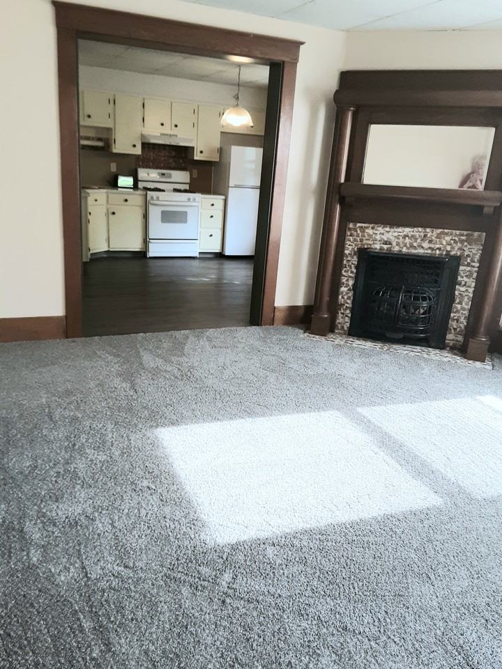 100 E Saint Clair St #2A - Photo 2 of 5