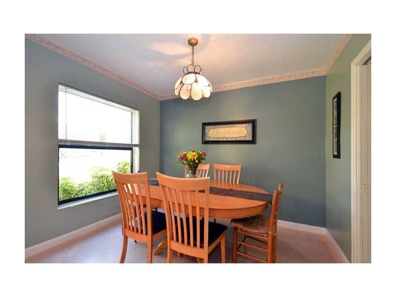 337 Catalonia Ave - Photo 2 of 5
