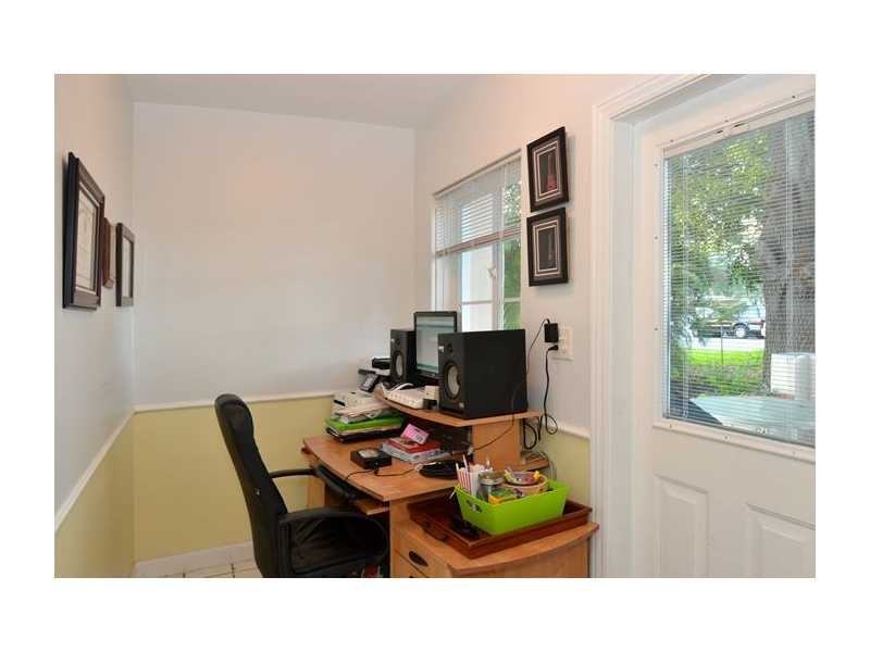 337 Catalonia Ave - Photo 3 of 5