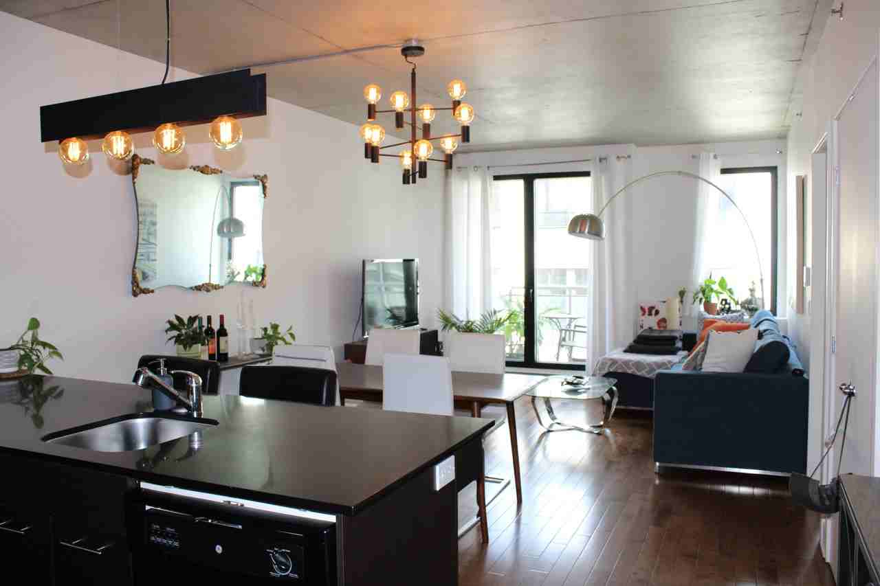 855 Rue Irène - Photo 2 of 22