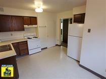 121 N Grove St #1A - Photo 2 of 16