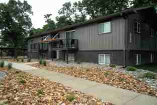 1015 Johnstown Ave - Photo 1 of 1
