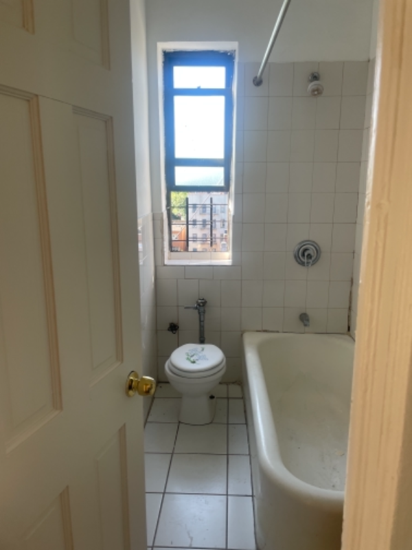 3040 Cruger Ave #6C - Photo 2 of 7