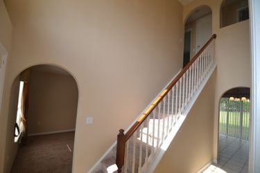 31805 Sunpark Cir - Photo 2 of 11