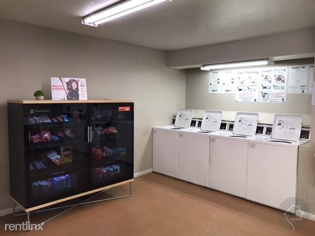 873 Bettina Ct - Photo 3 of 8