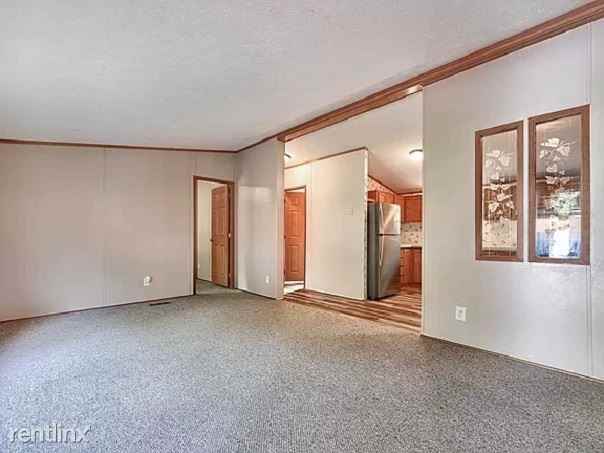 431 Freetown Hwy - Photo 3 of 10