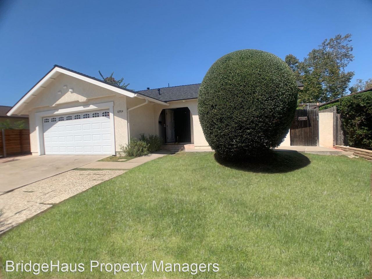 6984 Petit St - Photo 2 of 16