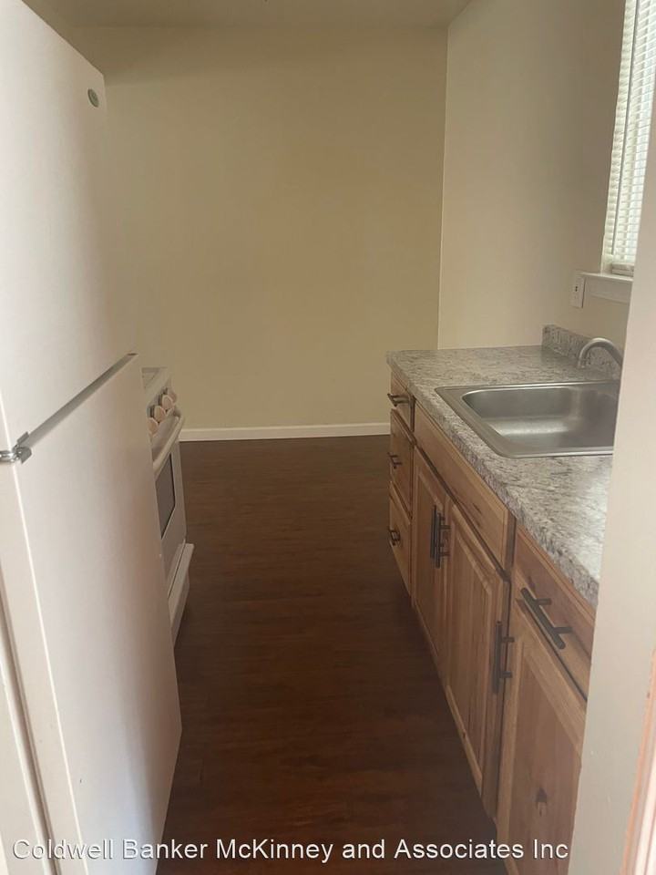 1070-1074 Echo*** 1073-1077 Moss - Photo 3 of 6