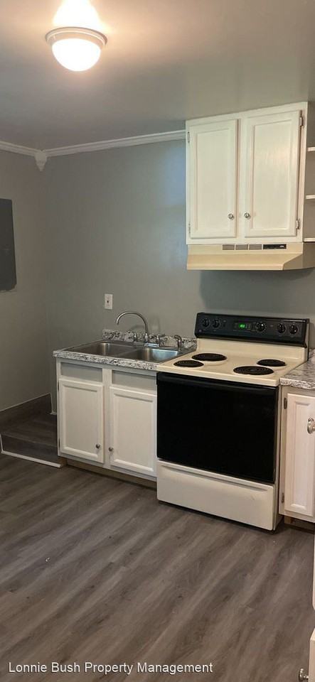 1327 CREDLE ROAD - Photo 2 of 12