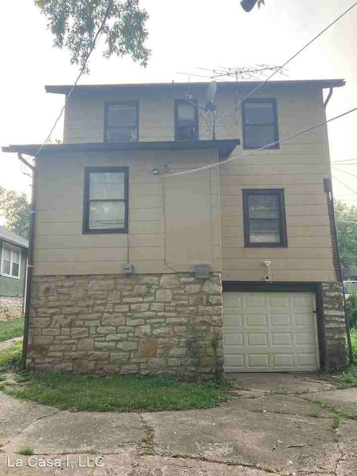 5709 Garfield Ave - Photo 2 of 14