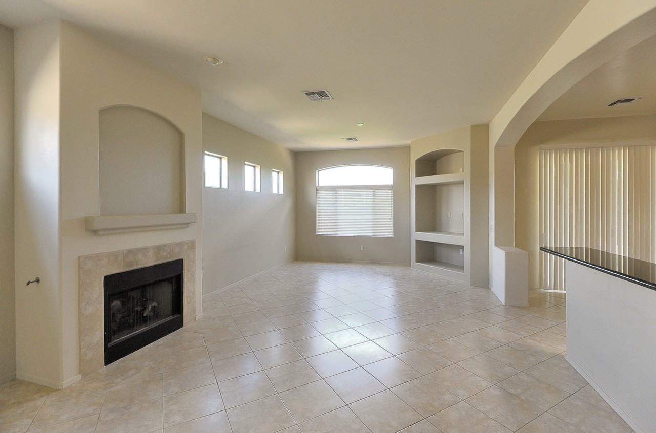 13708 E High Plains Ranch St - Photo 4 of 26