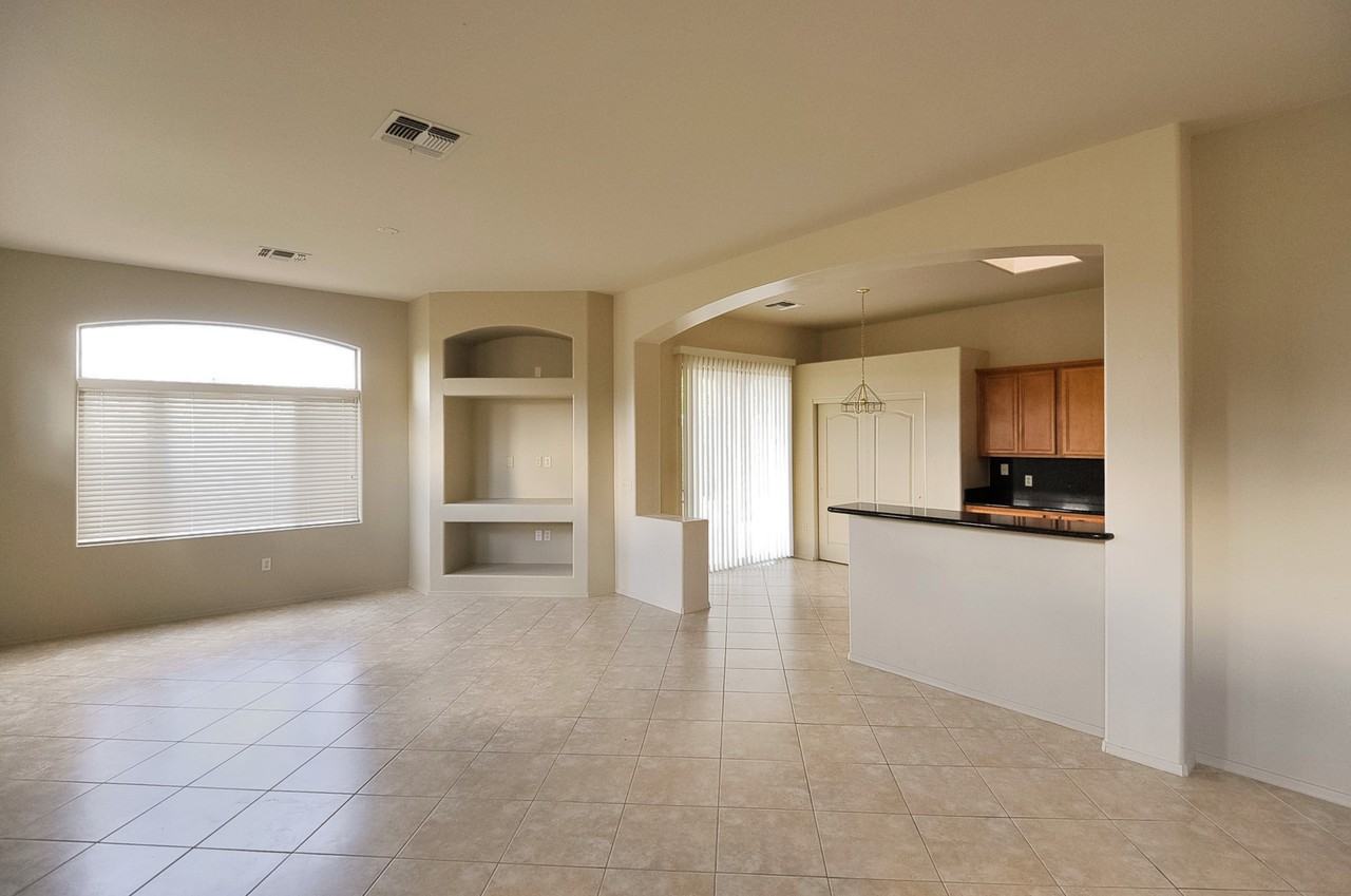 13708 E High Plains Ranch St - Photo 6 of 26