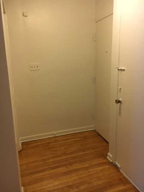 4890 AVE BOURRET - Photo 2 of 10