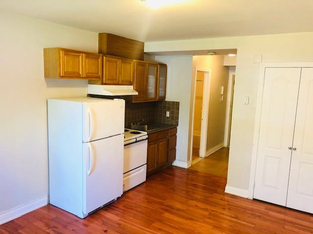 7363 Rue Sherbrooke O - Photo 2 of 9