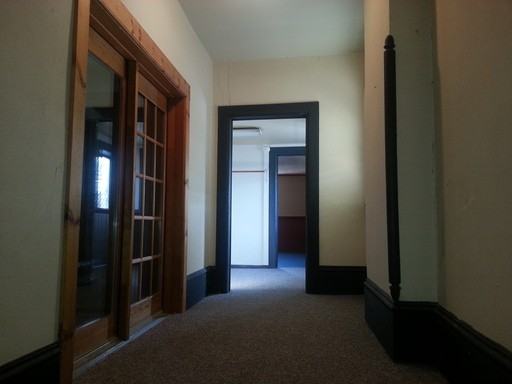 509 Vernal Ave - Photo 2 of 11