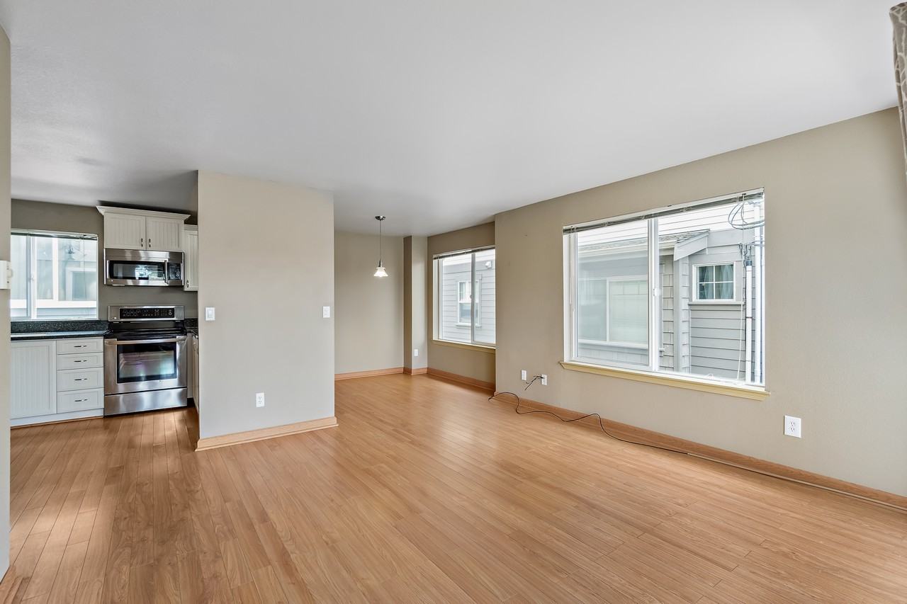 8619 Delridge Way SouthwestUnit B #B - Photo 5 of 17