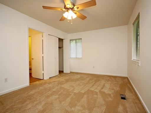 6 4 Seasons Dr - Photo 3 of 8