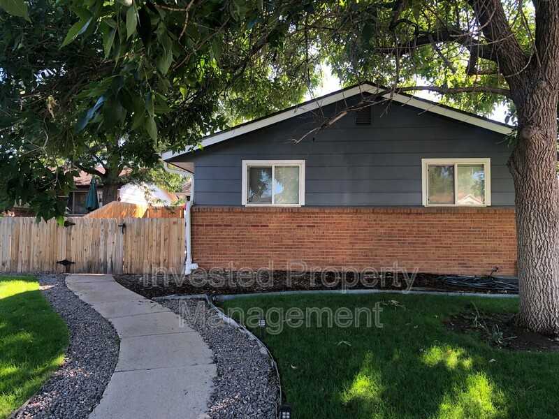 2980 S Delaware St - Photo 2 of 26