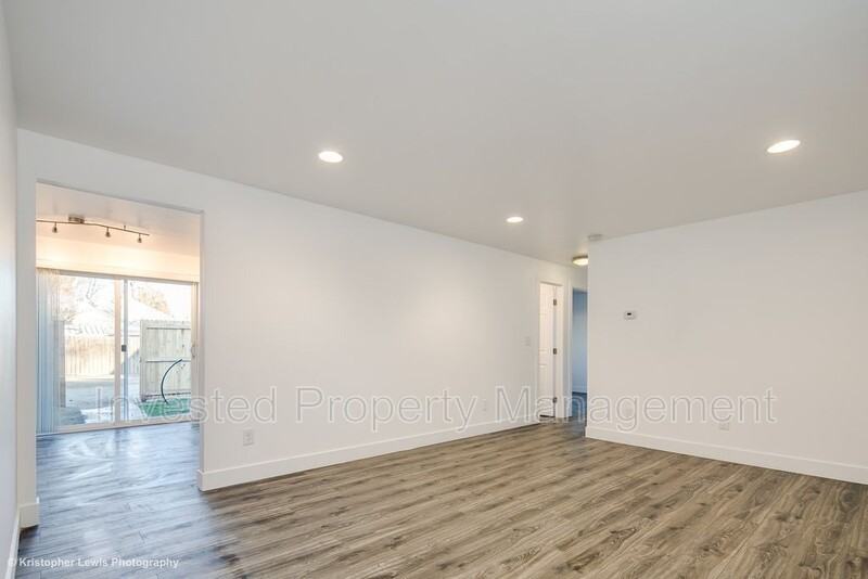 2980 S Delaware St - Photo 4 of 26
