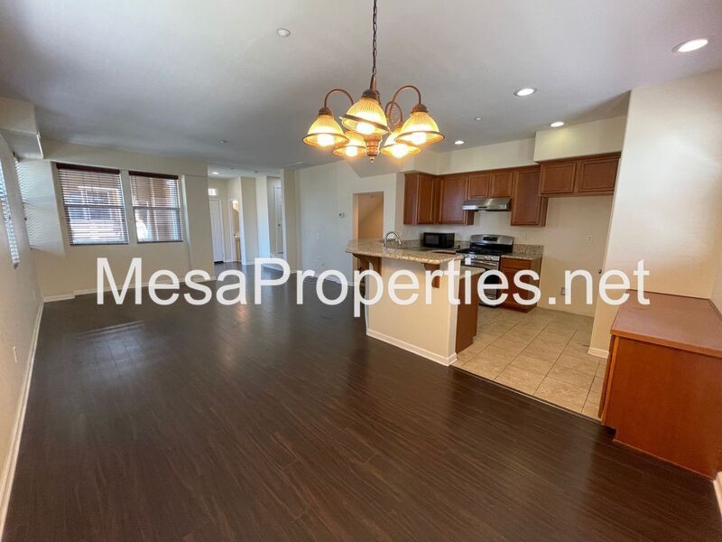 1911 Annandale Way - Photo 5 of 24