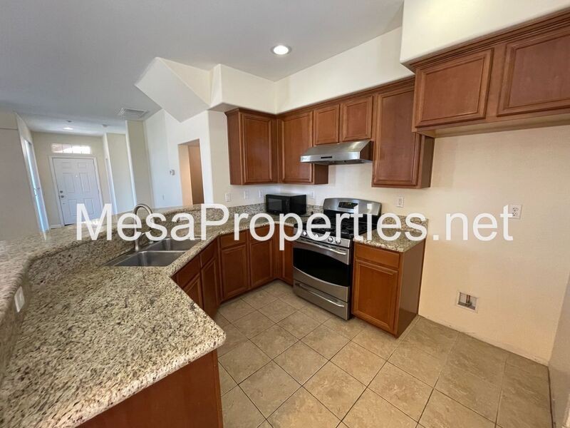 1911 Annandale Way - Photo 6 of 24