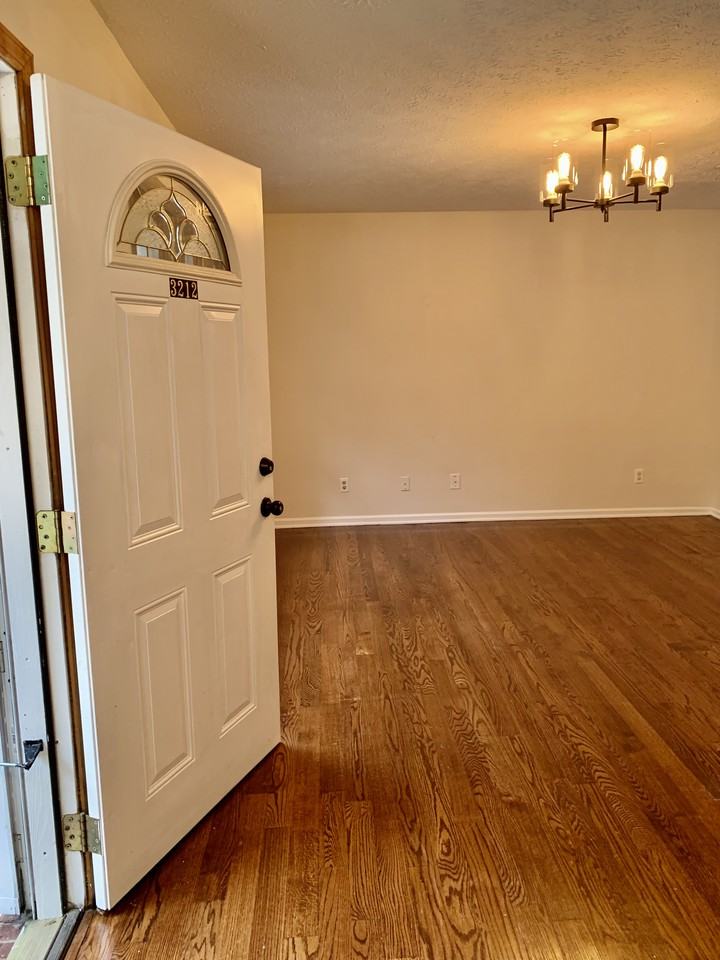 3212 Stratford Green Ct #3212 - Photo 2 of 17