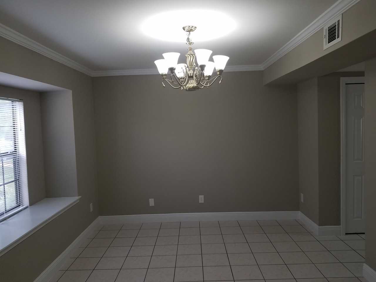 8412 Williamsburg Circle #1 - Photo 2 of 8