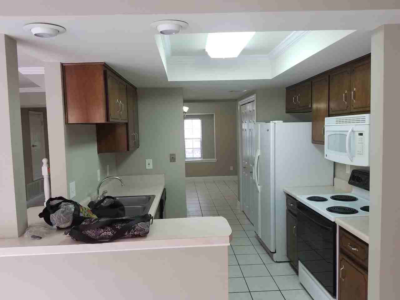 8412 Williamsburg Circle #1 - Photo 3 of 8