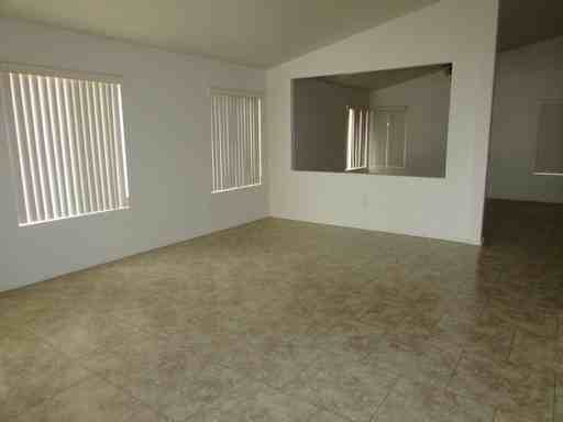 1528 W Page Ave - Photo 2 of 7