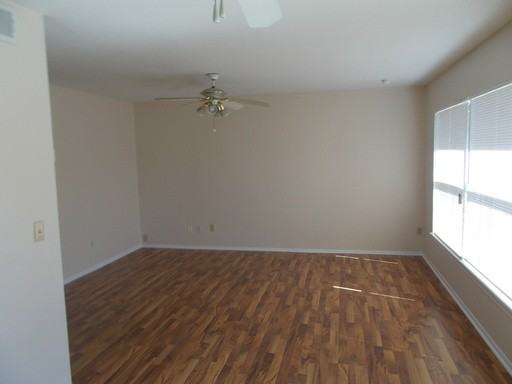 4516 Rundle Rd - Photo 2 of 13