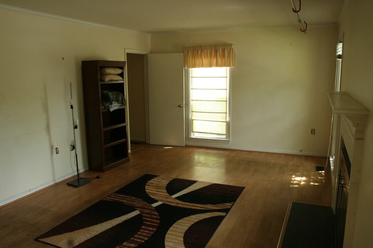 4326 Caprice Court - Photo 2 of 8