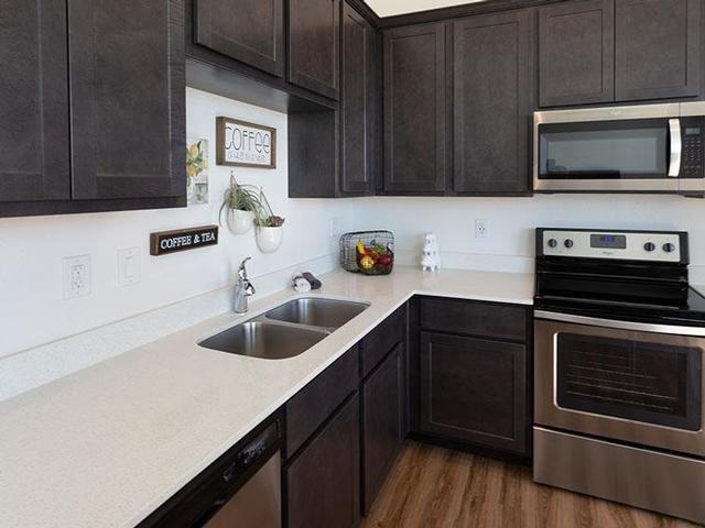 9740 E Hampton Ave - Photo 5 of 36