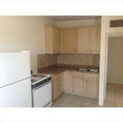 4732 E 1st St - Photo 3 of 6