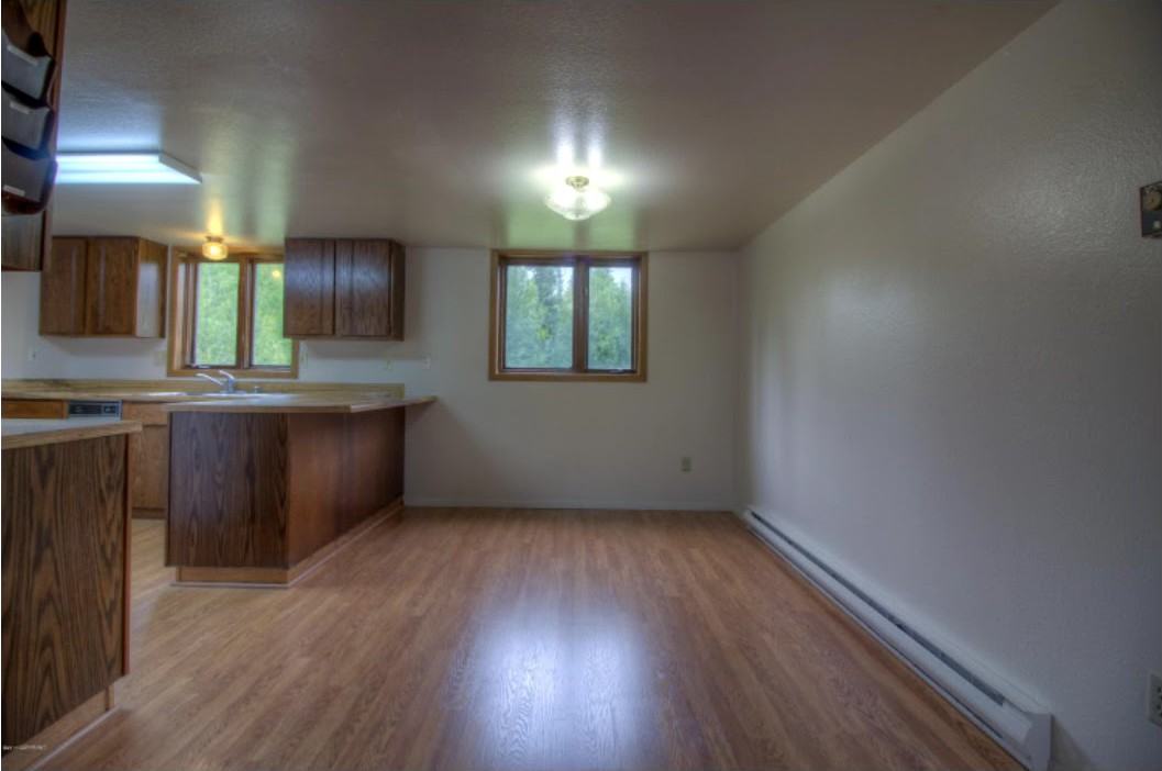 5501 E Mayflower Ln #3 - Photo 4 of 12