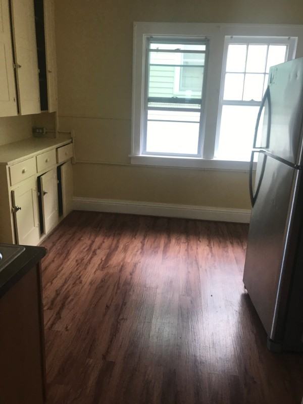 1671 Taylor Avenue #2R - Photo 3 of 6