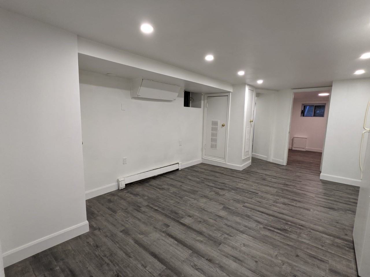 2 Bedroom Basement - Photo 3 of 8