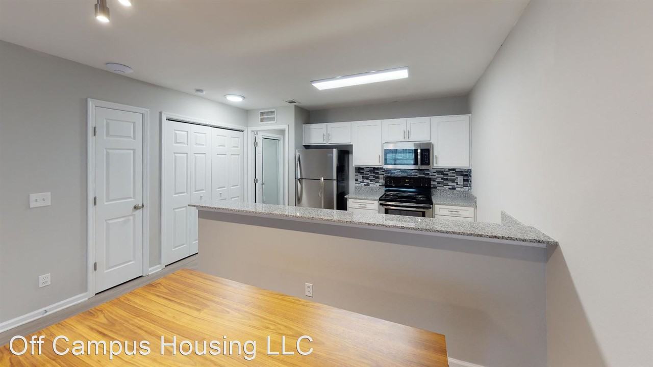 Light House at Brooklyn Yard - Photo 3 of 13