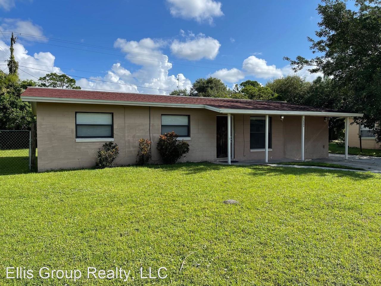 3884 Kennedy Cir - Photo 3 of 21