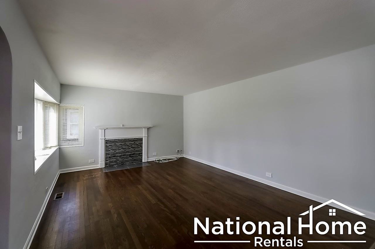 3540 Bernice Rd - Photo 2 of 15