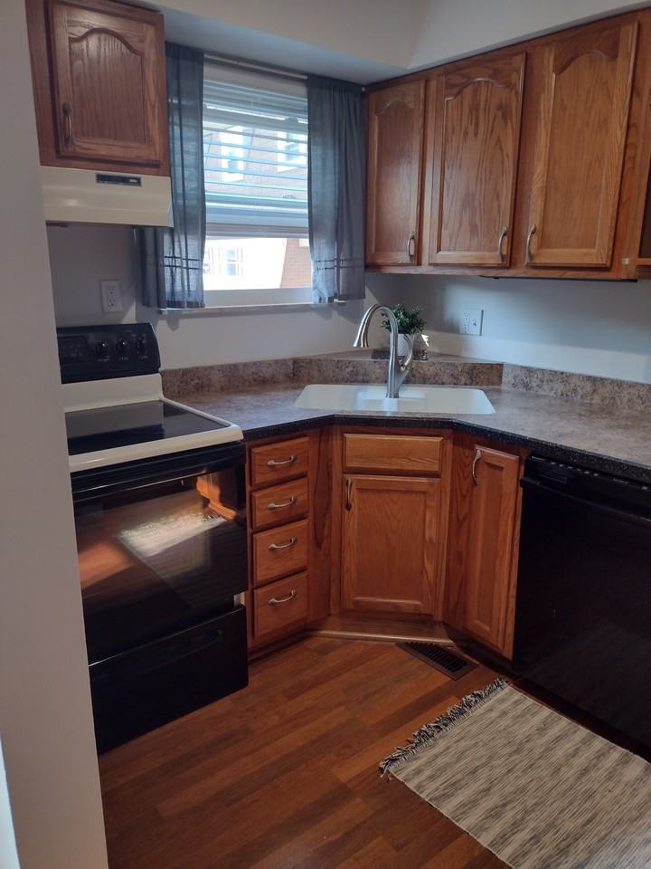 16 Dorset Court - Photo 6 of 20