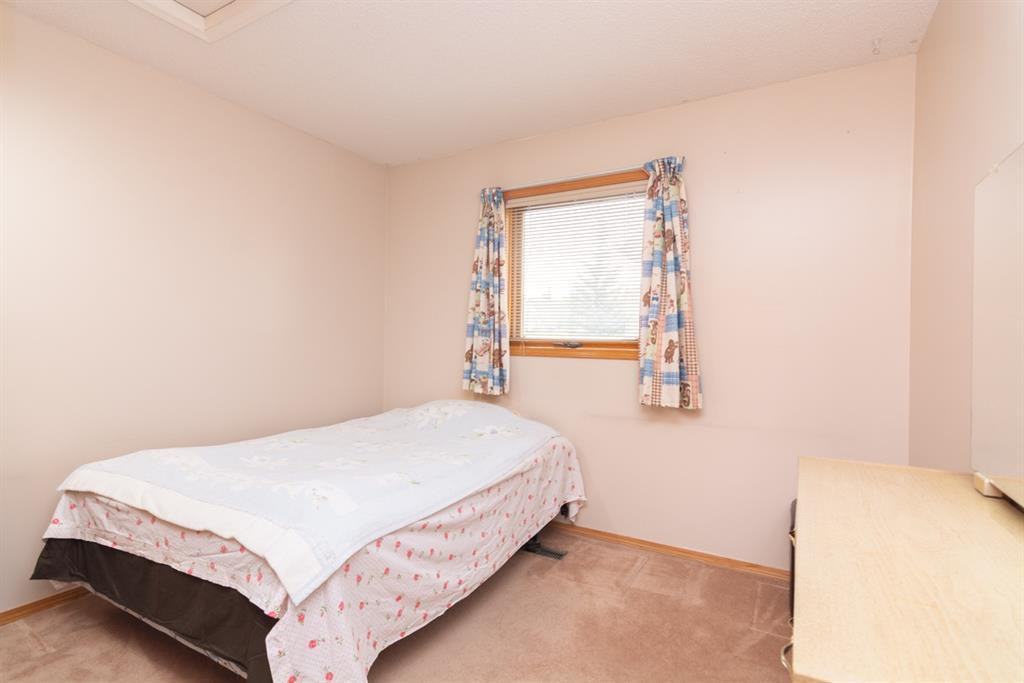 50 Hawkwood Drive Northwest - Photo 7 of 20