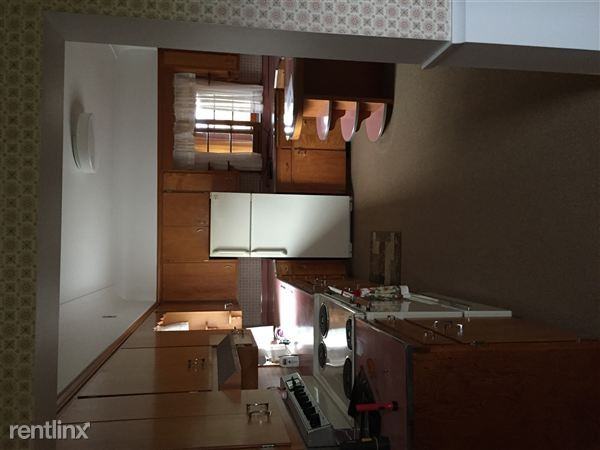 7400 N Kerby Rd - Photo 2 of 10