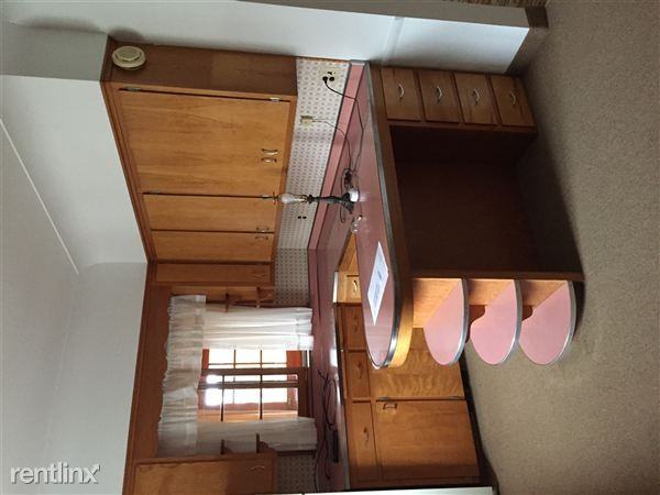 7400 N Kerby Rd - Photo 3 of 10