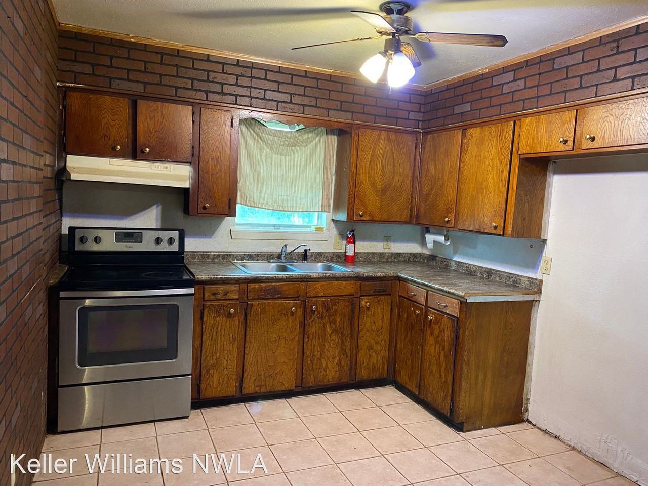 4105 Via St - Photo 3 of 3